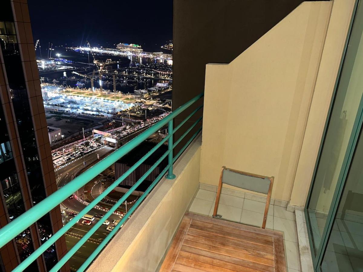 Apartment Stylish 1 Bedroom Sea View Opp Beach-free Car Park Dubai