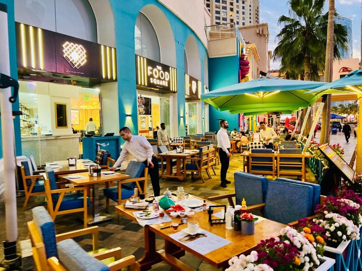 Stylish 1 Bedroom Sea View Opp Beach-free Car Park Dubai